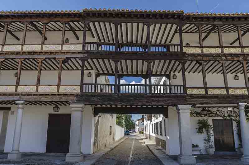 Toledo - Tembleque 10 - plaza Mayor.jpg